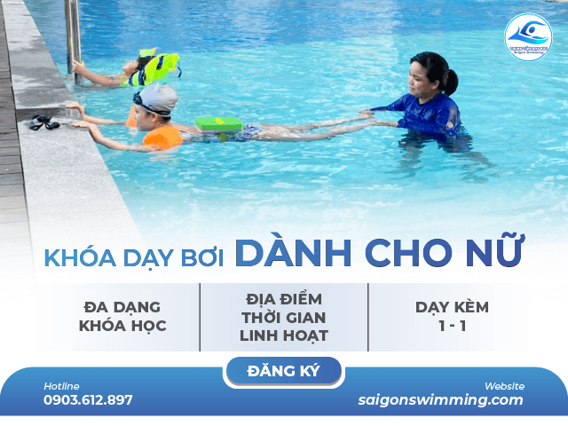 Lớp học bơi người lớn cùng cô giáo dạy bơi tại TPHCM